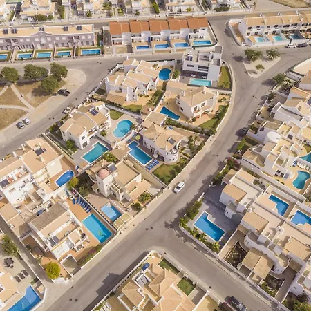 Francisco By Select 빌라 *