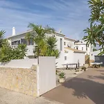 Francisco By Select Villa